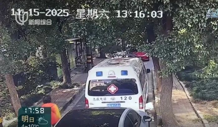 事发上海一小区！一私家车引发众怒，居民们急煞！监控画面曝光